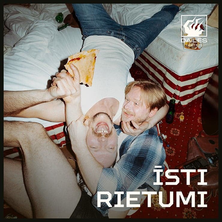 ĪSTI RIETUMI