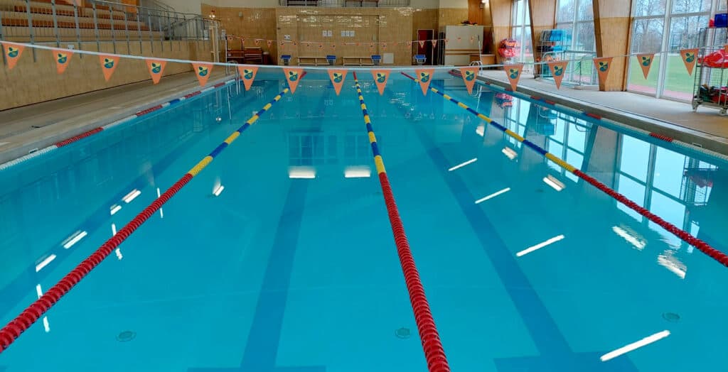 Bezmaksas nodarbība – vingrošanas nodarbība peldbaseinā senioriem