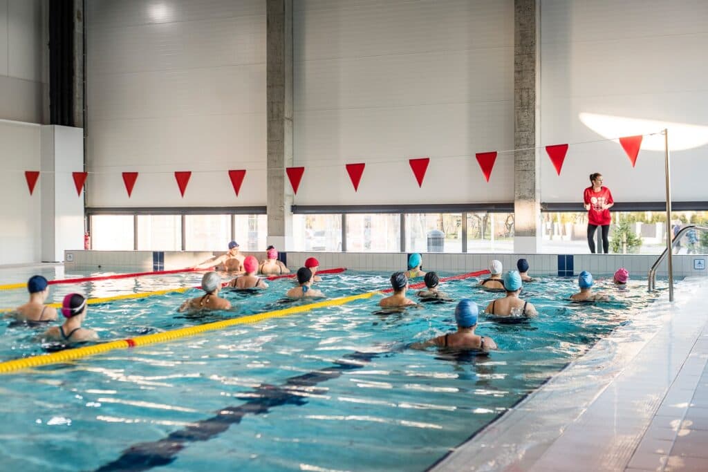 Bezmaksas nodarbība – vingrošanas nodarbība peldbaseinā senioriem