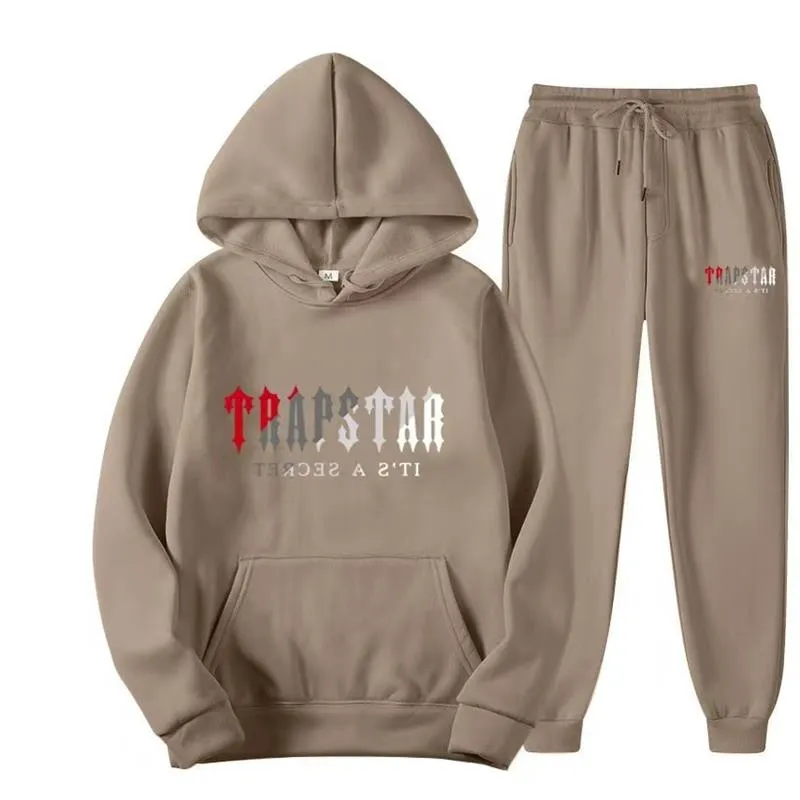 Trapstar Tracksuits: The Fusion of Streetwear and Luxury